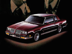 OLDSMOBILE_CUTLASS/1985oldscutsupbro4drbnw.jpeg