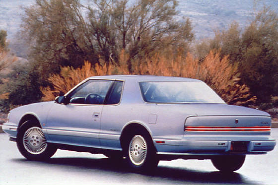 OLDSMOBILE_TORONADO/1991oldstoronadoblu.jpg