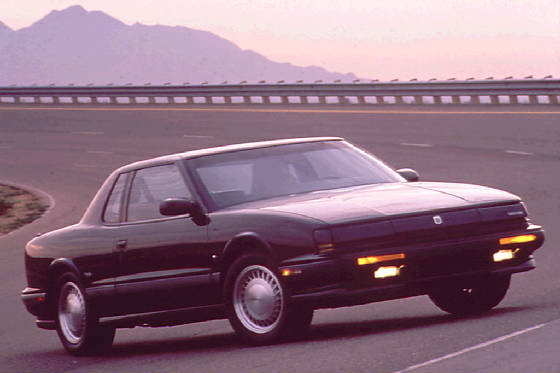 OLDSMOBILE_TORONADO/1992oldstorotrofeo.jpg