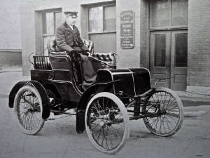 PACKARD/1901pkdmodelcrunabout.jpeg