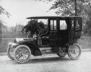 PACKARD/1905pkmodelNlimousine.jpg