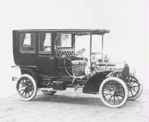 PACKARD/1906pkmodel24limousine.jpeg