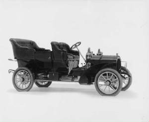 PACKARD/1906pkmodel24tourig.jpg