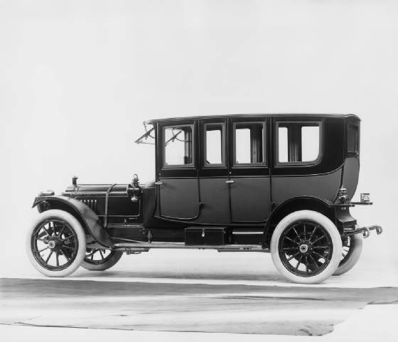 PACKARD/1912pk1dash48sixsinglecompartmentbrougham.jpeg