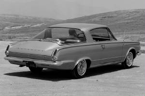 PLYMOUTH_BARRACUDA/1964plymbarrarearbnw.jpeg