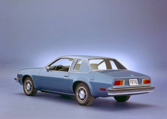 PONTIAC/1977pontiacsunbirdformula.jpg