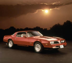 PONTIAC_FIREBIRD/1977pontfbrdformred.jpeg