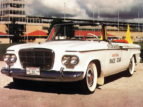 STUDEBAKER_LARK/1962studelarkdaytonacvpacecar.jpeg