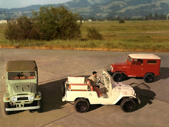 TOYOTA_LAND_CRUISER/196567toyfj40sclr.jpg