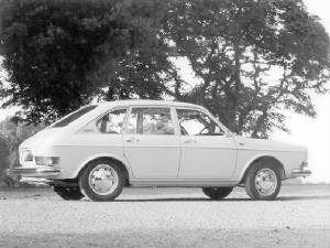 VOLKSWAGEN_411_412/196872vw4114drsdnbnw.jpeg