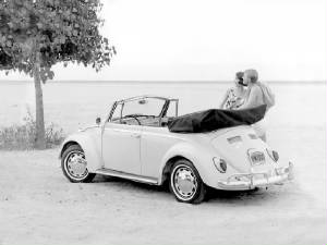 VOLKSWAGEN_BEETLE/1966vwbeetelconvrr.jpeg