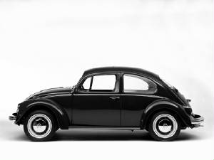 VOLKSWAGEN_BEETLE/1968vwbeetlesidedk.jpeg