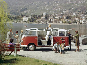 VOLKSWAGEN_BUS/1958vwdeluxeSWwsunroof.jpeg