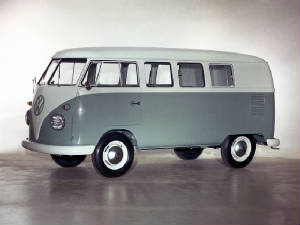 VOLKSWAGEN_BUS/1958vwkombiSWgrngry.jpeg