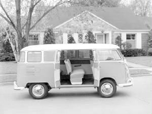 VOLKSWAGEN_BUS/196467vwstationwagon1.jpeg