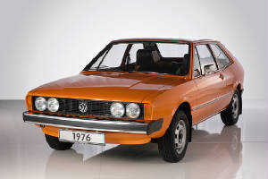 VOLKSWAGEN_SCIROCCO/1976vwsciroccofrtorange.jpg